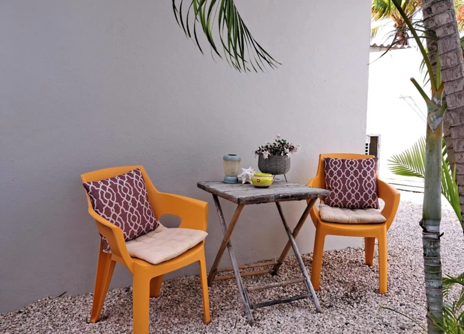 Bed and Breakfast Bnbbonaire Near The Ocean Κράλεντικ